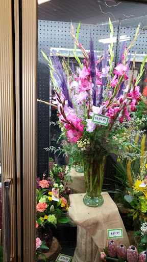 Florist «D & L Roses», reviews and photos, 7280 N Blackstone Ave, Pinedale, CA 93650, USA