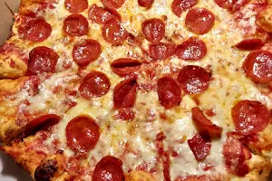 Dettore's Pizza image