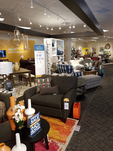 Furniture Store «LA-Z-BOY HOME FURNISHINGS & DÉCOR», reviews and photos, 1240 US-22, North Plainfield, NJ 07060, USA