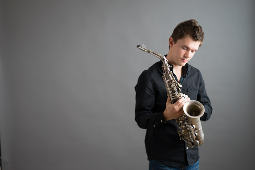 Уроки игры на саксофоне от Петра Риттера