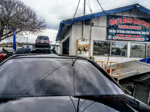 Rey's Auto Express en Oceano