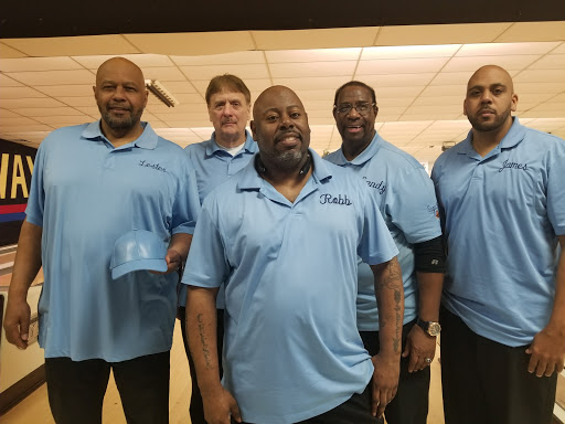 Bowling Alley «Freeway Lanes of Warren», reviews and photos, 2700 Parkman Rd NW, Warren, OH 44485, USA