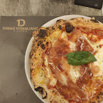 Photo n°1 de l'avis de Vito.a fait le 17/04/2024 à 19:00 sur le  Diego Vitagliano Pizzeria - Santa Lucia à Naples