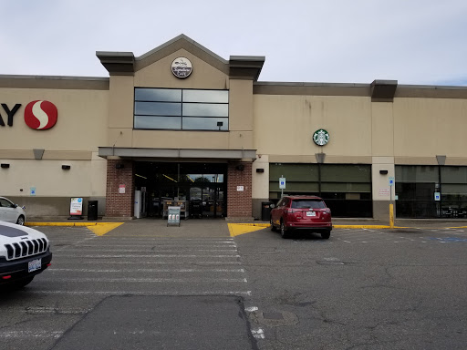 Grocery Store «Safeway», reviews and photos, 600 W Franklin St, Shelton, WA 98584, USA