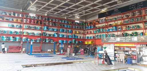 مركز وميزان محمد المطيري لخدمات السيارات 