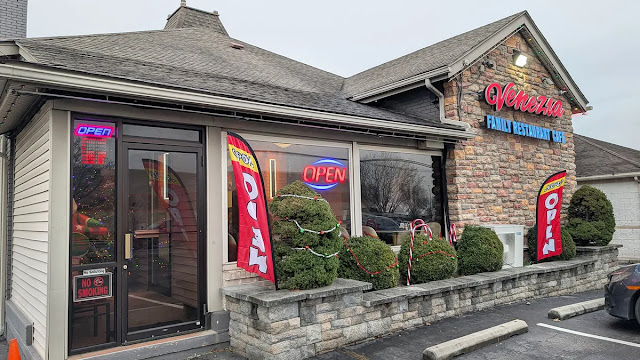 Venezia Restaurant & Café