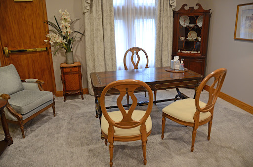 Funeral Home «Carlisle-Branson Funeral Service & Crematory», reviews and photos, 39 E High St, Mooresville, IN 46158, USA