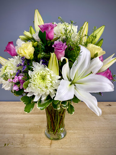 Florist «Flowers Of Marietta», reviews and photos, 1100 Johnson Ferry Rd #250B, Marietta, GA 30068, USA