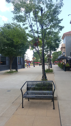 Restaurant «The Cheesecake Factory», reviews and photos, 1566 Polaris Pkwy, Columbus, OH 43240, USA