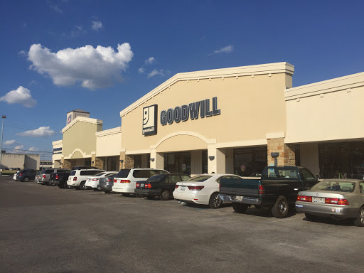 Thrift Store «Goodwill Central Texas - North Lamar», reviews and photos