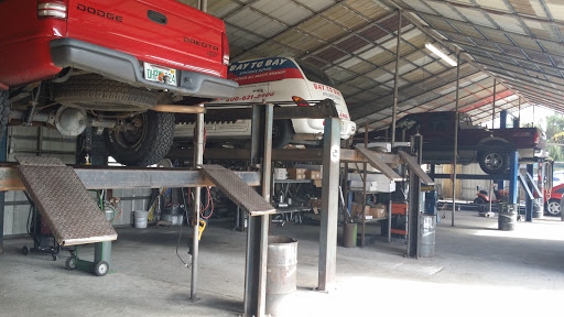 Auto Repair Shop «Huff Muffler & Automotive Repair», reviews and photos, 402 S Collins St, Plant City, FL 33563, USA