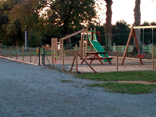 Centre de loisirs Terrain De Boule Et Foot Vieux-Vy-sur-Couesnon