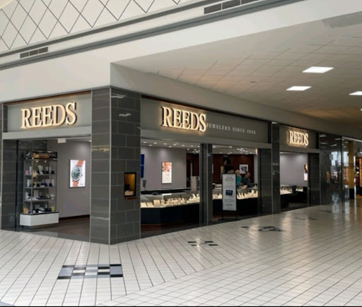 Jeweler «REEDS Jewelers», reviews and photos, 17301 Valley Mall Rd, Hagerstown, MD 21740, USA