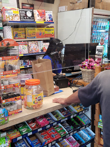 Supermarket «Leos Market», reviews and photos, 162 Broadway, Newport, RI 02840, USA