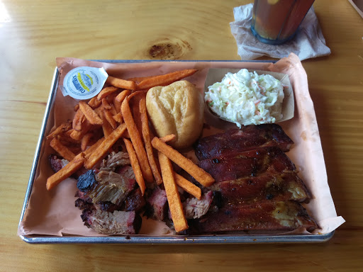 Restaurant «Buckingham Smokehouse BAR-B-Q», reviews and photos, 2415 N Glenstone Ave, Springfield, MO 65803, USA