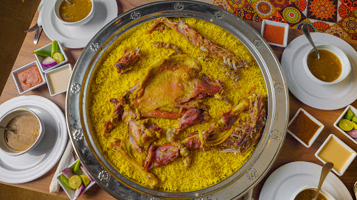 مطعم دوار العرب للمأكولات الخليجيه 