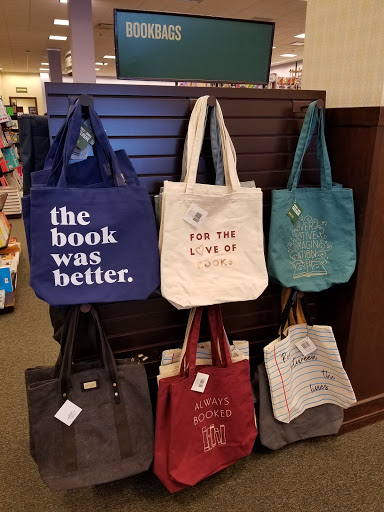 Barnes & Noble image