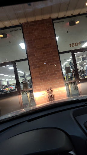 Clothing Store «G&L Clothing», reviews and photos, 1801 Ingersoll Ave, Des Moines, IA 50309, USA