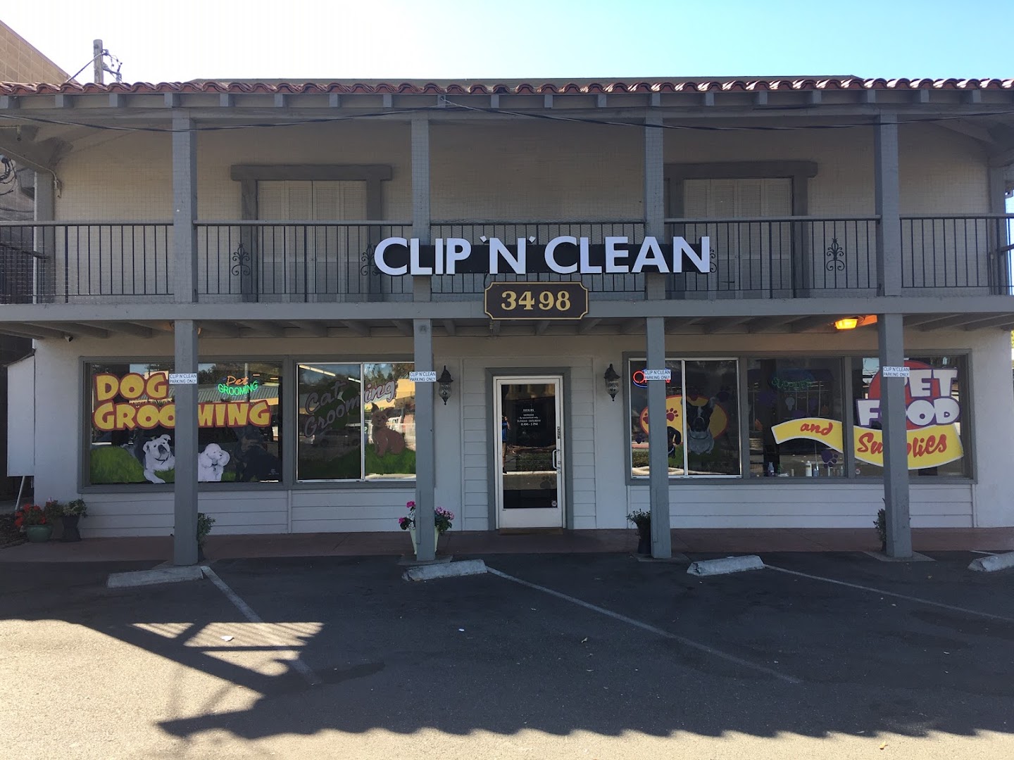 Clip N Clean Pet Grooming & Supplies