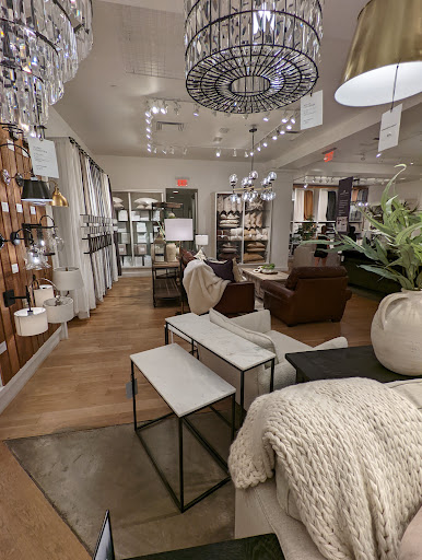 Furniture Store «Pottery Barn», reviews and photos, 4011 Westheimer Rd, Houston, TX 77027, USA