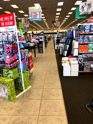 Book Store «Books-A-Million», reviews and photos, 6235 N Davis Hwy, Pensacola, FL 32504, USA