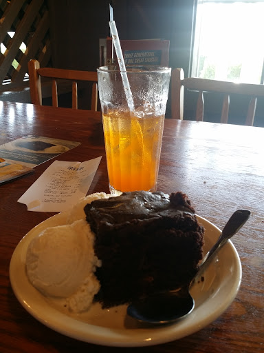 American Restaurant «Cracker Barrel Old Country Store», reviews and photos, 1303 Tadlock Dr, Murrells Inlet, SC 29576, USA