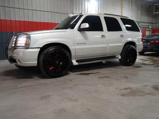 Used Car Dealer «Simotes Motor Sales & Service», reviews and photos, 300 Ridge Rd, Minooka, IL 60447, USA