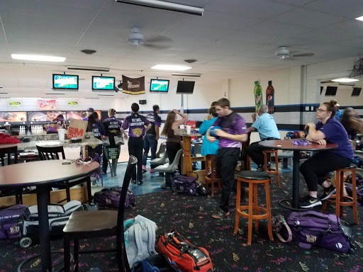 Bowling Alley «Gary Center Bowl», reviews and photos, 1118 N Market St, Paris, TN 38242, USA