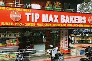 Tip Max Bakers image