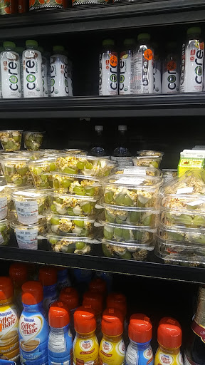 Grocery Store «THE WAREHOUSE FOOD MARKET», reviews and photos, 538 W 119th St, Chicago, IL 60628, USA