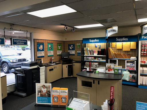 Shipping and Mailing Service «The UPS Store», reviews and photos, 3440 Youngfield St, Wheat Ridge, CO 80033, USA