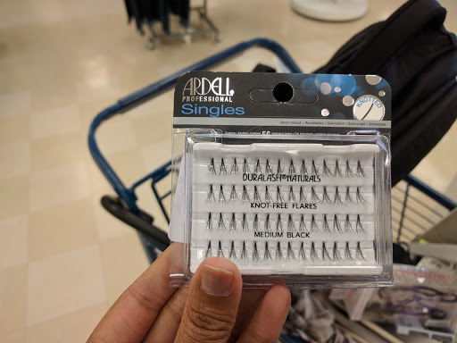 Shopping Mall «Gateway Centre Plaza», reviews and photos, Howard St, Chicago, IL 60626, USA