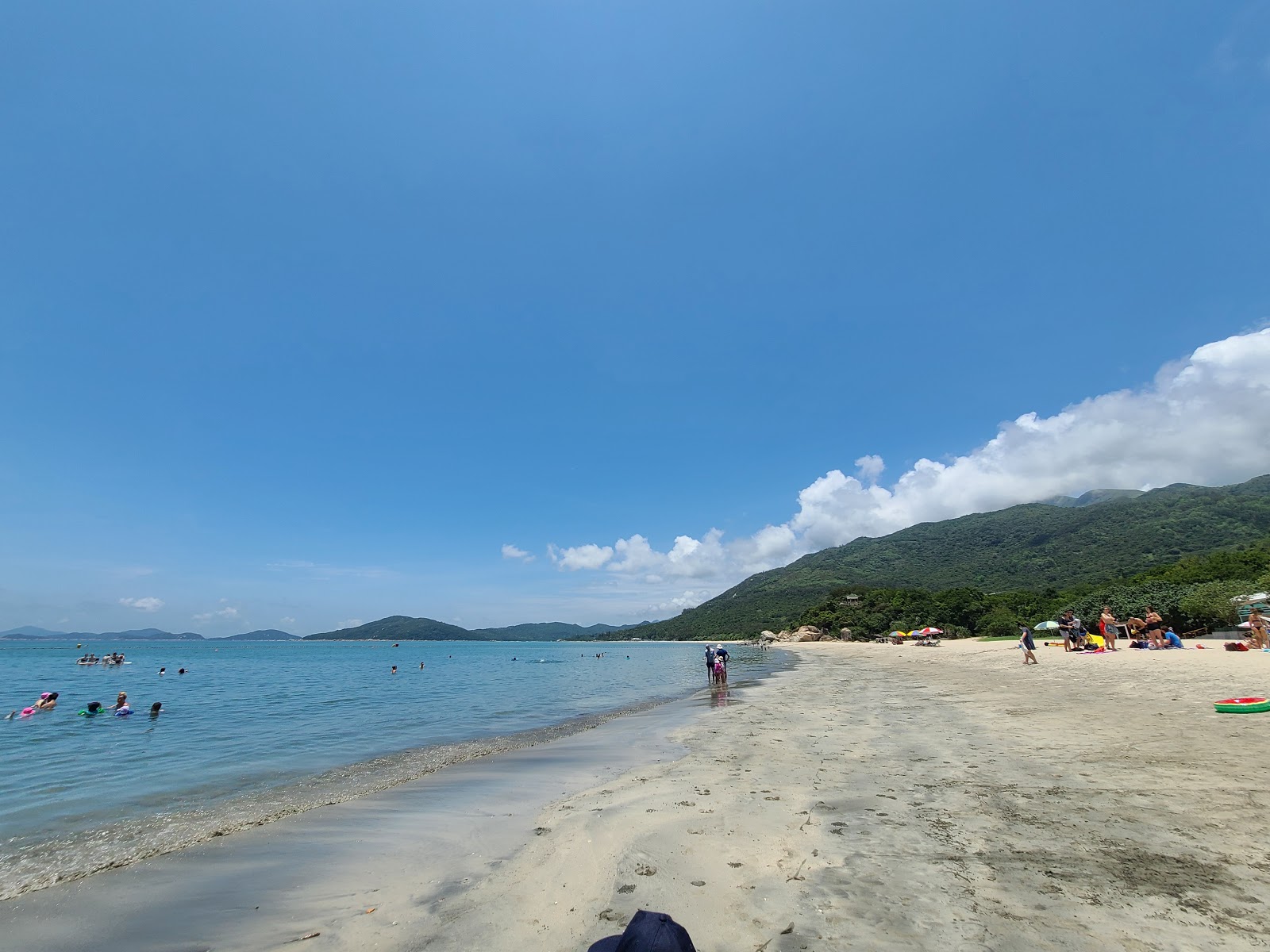 Foto de Upper Cheung Sha Beach localizado em área natural