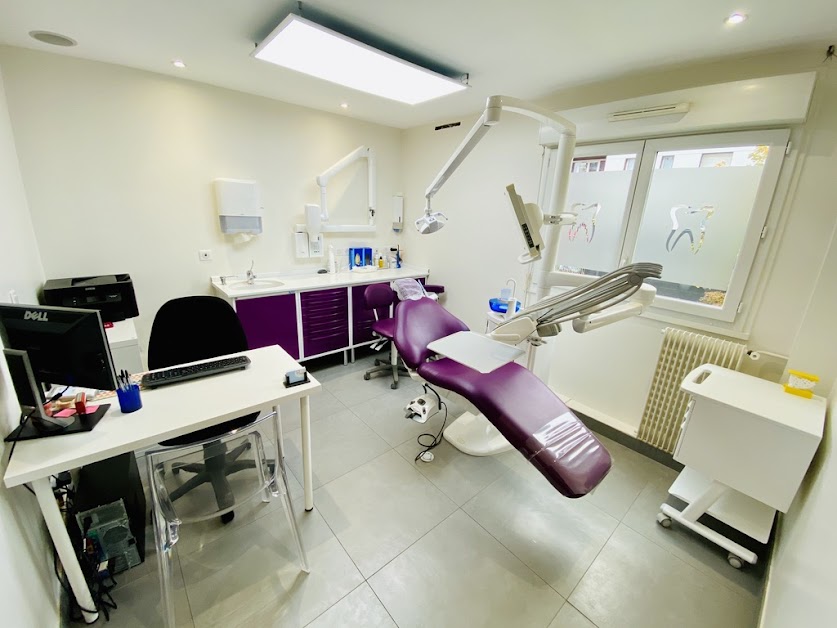 CENTRE Dentaire implantologie Val d'Oise à Montigny-lès-Cormeilles