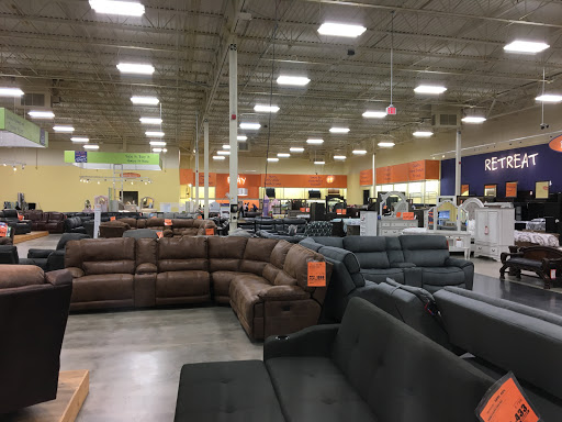 Furniture Store «Weekends Only Furniture & Mattress», reviews and photos, 14205 Manchester Rd, Manchester, MO 63011, USA