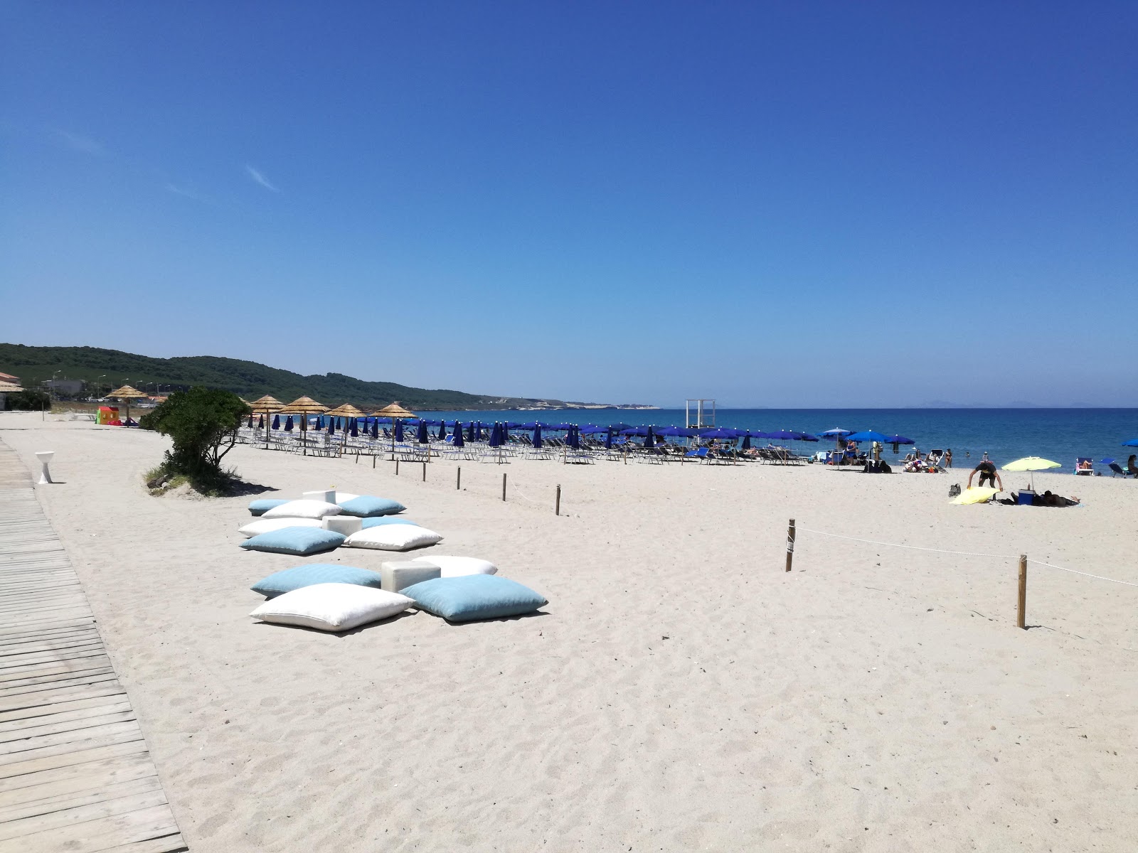 Platamona Plajı'in fotoğrafı plaj tatil beldesi alanı