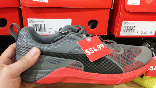 Sporting Goods Store «Nike Factory Store», reviews and photos, 3000 Grapevine Mills Pkwy #611, Grapevine, TX 76051, USA