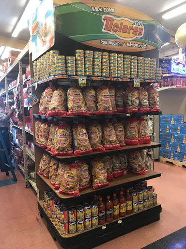 Supermarket «Tresierras Supermarket», reviews and photos, 280 Harvard Blvd, Santa Paula, CA 93060, USA