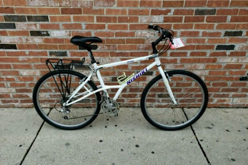 Bicycle Store «Roberts Cycle Shop Chicago», reviews and photos, 7054 N Clark St, Chicago, IL 60626, USA