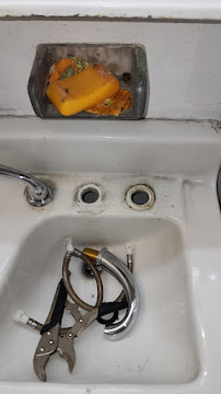 Plumber on Wheels Inc - Photo 4 - Car repair in Dania Beach, FL, Miami