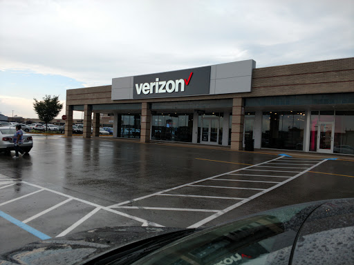 Shopping Mall «Roosevelt Mall», reviews and photos, 2339 Cottman Ave #1, Philadelphia, PA 19149, USA