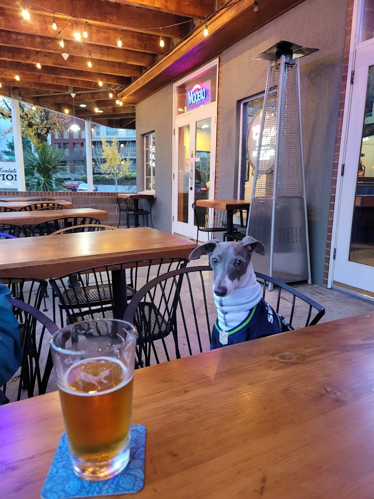 Tualatin Station Bar and Grill 97062