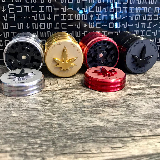 Tobacco Shop «Lotus Smoke Shop», reviews and photos, 4396 Tamiami Trail N, Naples, FL 34103, USA