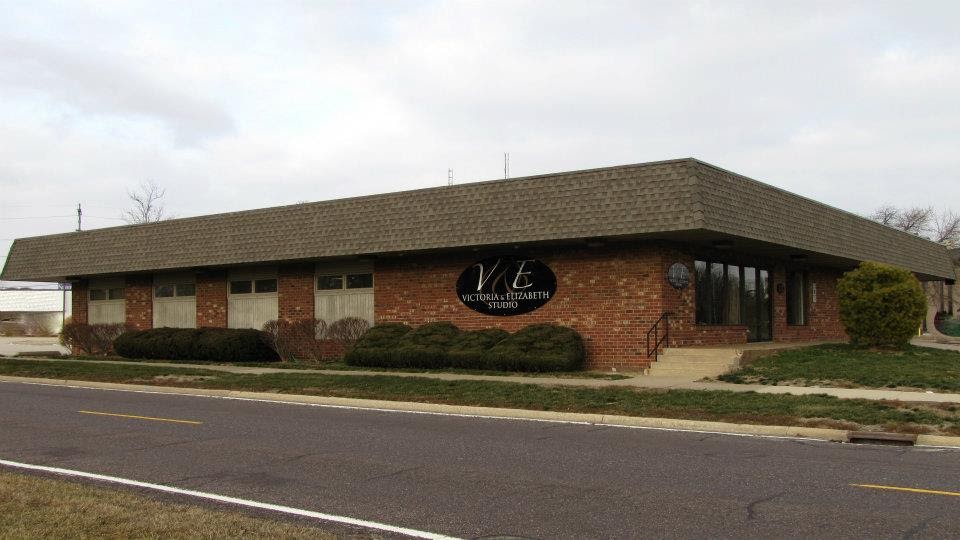V & E Studio