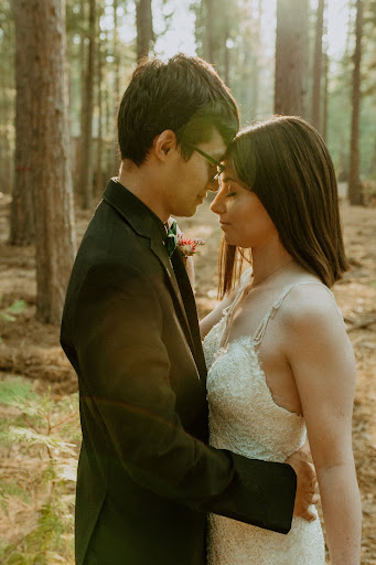 Bridal Shop «GARNET + grace Bridal Boutique», reviews and photos, 15334 Whittier Blvd #10, Whittier, CA 90603, USA