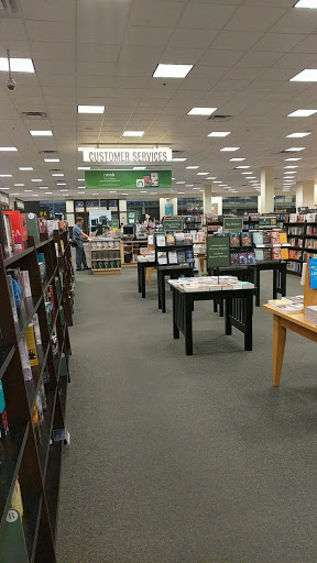 Book Store «Barnes & Noble», reviews and photos, 13719 W Bell Rd, Surprise, AZ 85374, USA