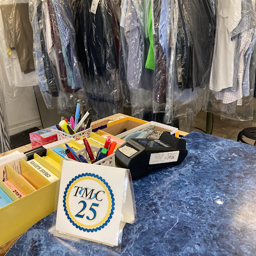 Dry Cleaner «Clark County Cleaners», reviews and photos, 9901 NE 7th Ave # A104, Vancouver, WA 98685, USA