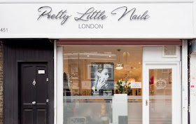 Pretty Little Nails