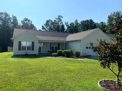 Roofing Contractor «Flores & Foley Roofing», reviews and photos, 1536 Castle Hayne Rd, Wilmington, NC 28401, USA