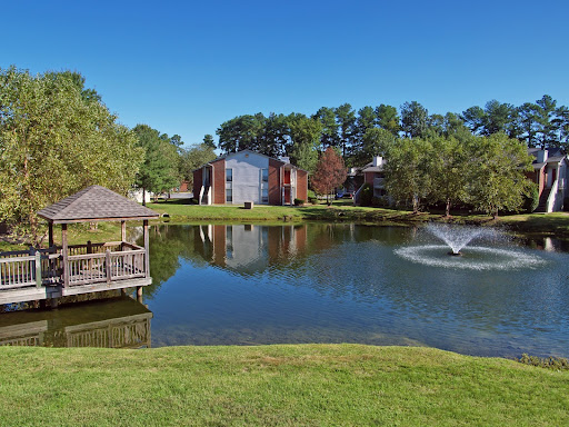 Forest Lake at Oyster Point